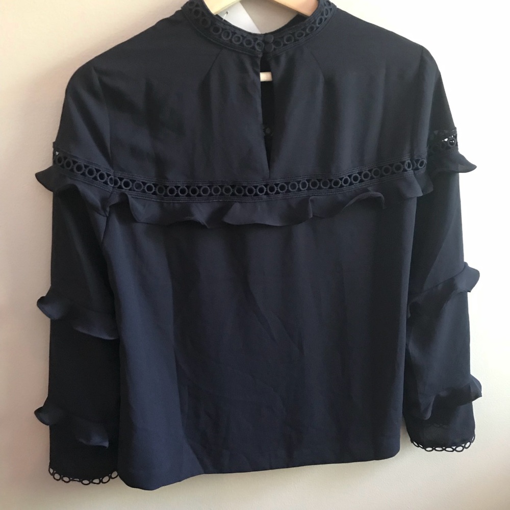 🎀J.CREW🎀 Navy Blue Crochet Ruffle Blouse - Picture 3 of 8